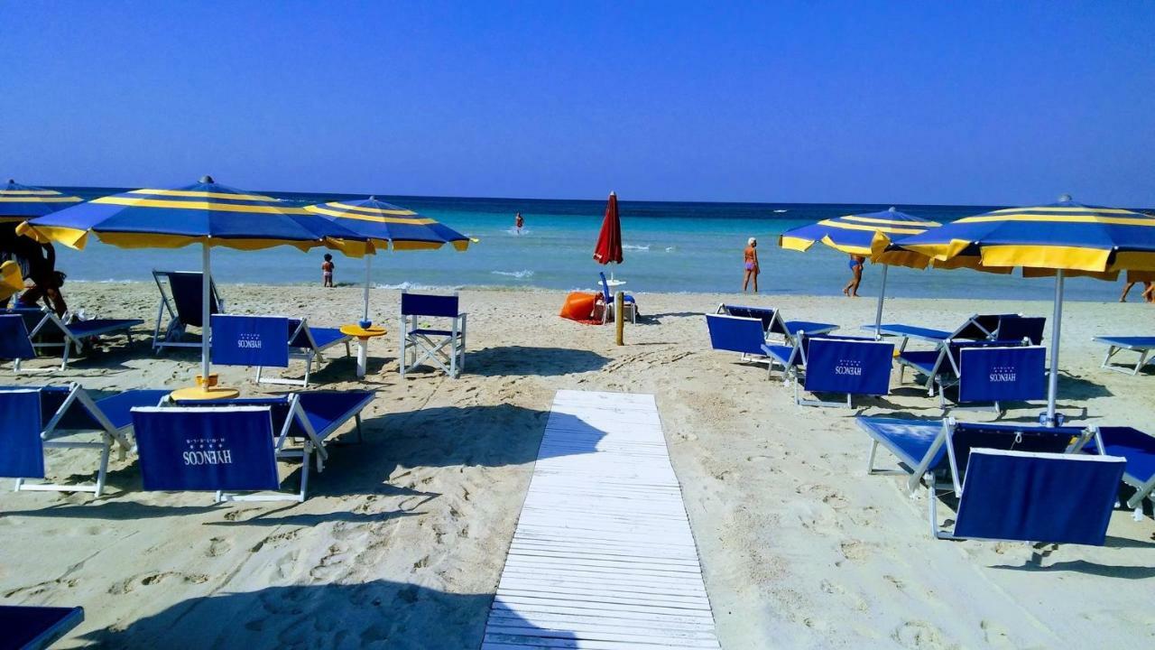 Hyencos Hotel Callyon Torre San Giovanni Ugento Kültér fotó